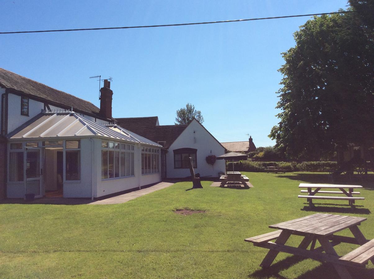 The Fountain Oldwood Hotel Tenbury Exterior photo